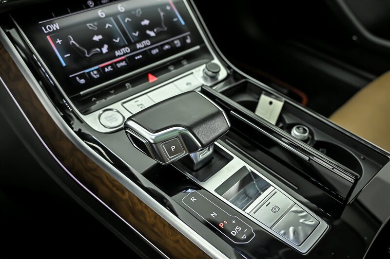 Used 2020 Audi A8 L 3.0T w/ Executive Package AWD/4WD image 28