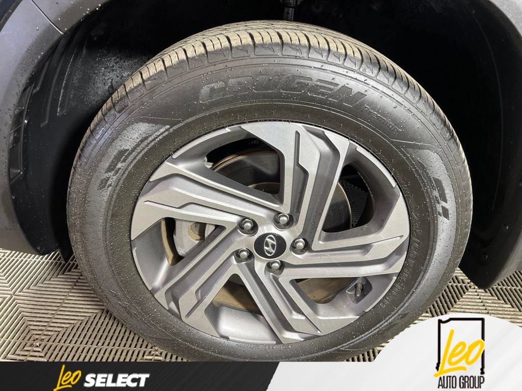 Used 2023 Hyundai Santa Fe SEL w/ Premium Package AWD/4WD image 10