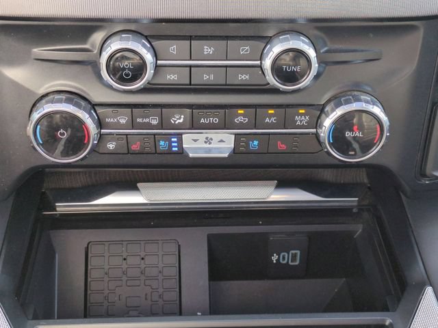 Used 2024 Ford F350 Platinum AWD/4WD image 25