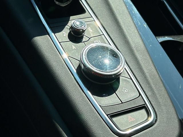 Used 2023 Cadillac Escalade Sport w/ LPO, ONYX Package AWD/4WD image 40