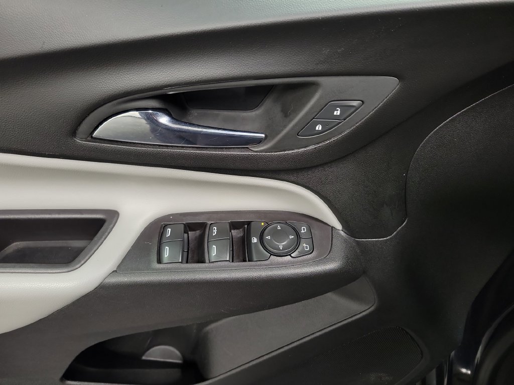 Used 2020 Chevrolet Equinox LT FWD image 28