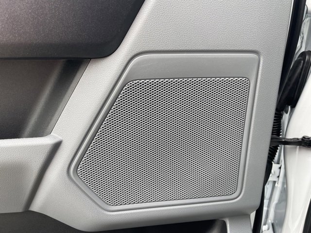 New 2026 Ford F250 XL w/ XL Chrome Package image 18