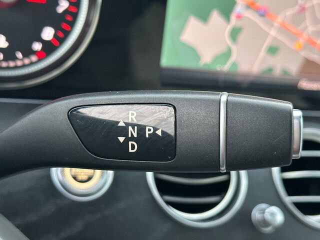 Used 2018 Mercedes-Benz E 300 image 27