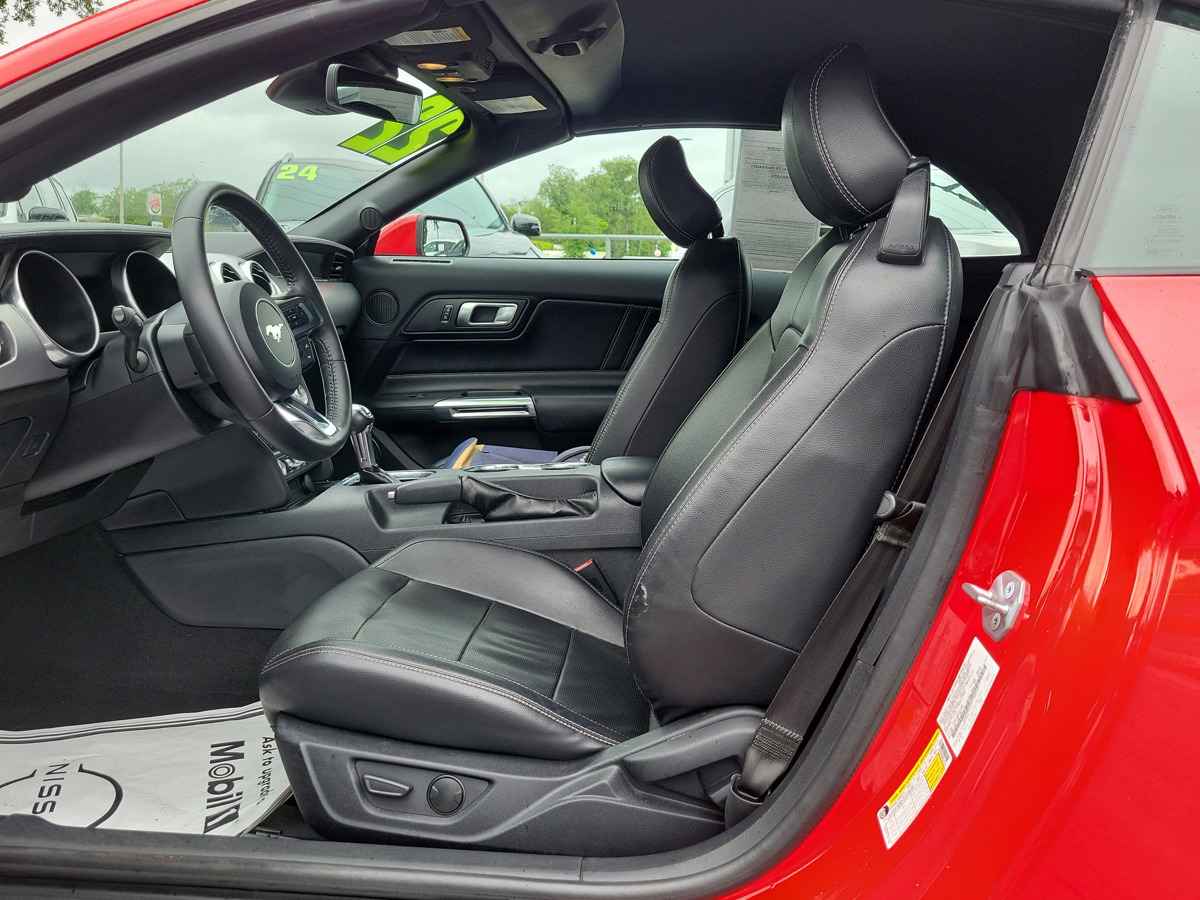 Used 2022 Ford Mustang Premium RWD image 14