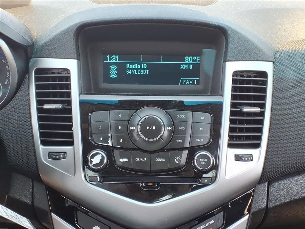 Used 2015 Chevrolet Cruze LT image 7