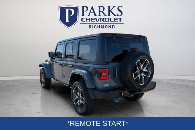 Used 2024 Jeep Wrangler Unlimited w/ Convenience Group AWD/4WD image 6