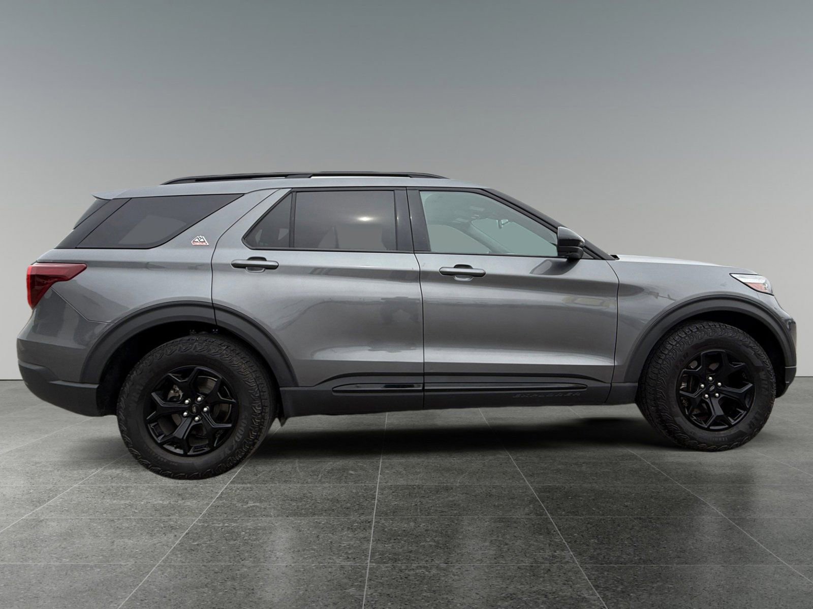Used 2022 Ford Explorer Timberline w/ Timberline Technology Package AWD/4WD image 8