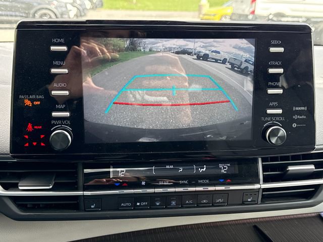Used 2023 Toyota Sienna XLE image 30