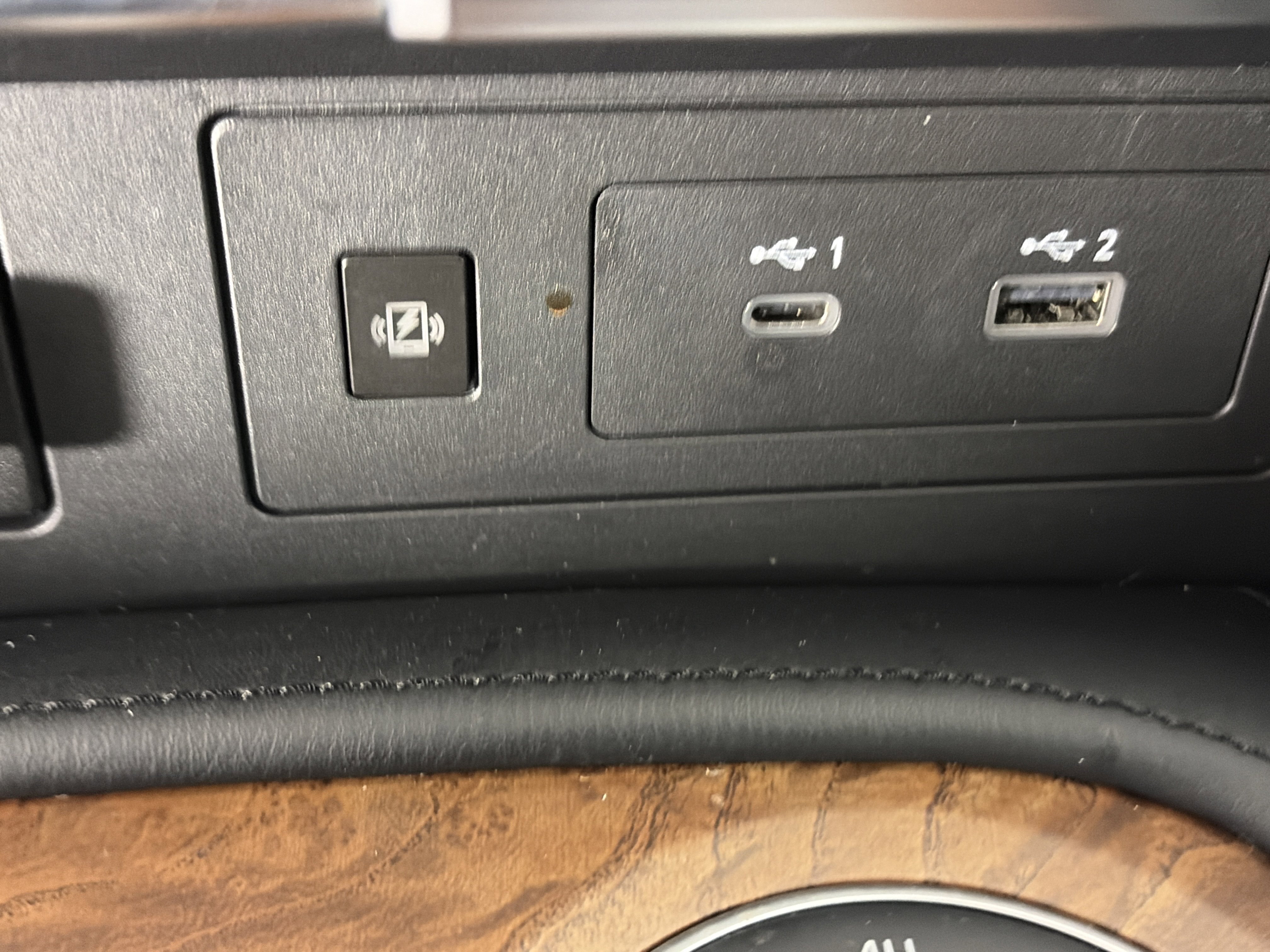 Certified 2024 Nissan Armada SL image 28