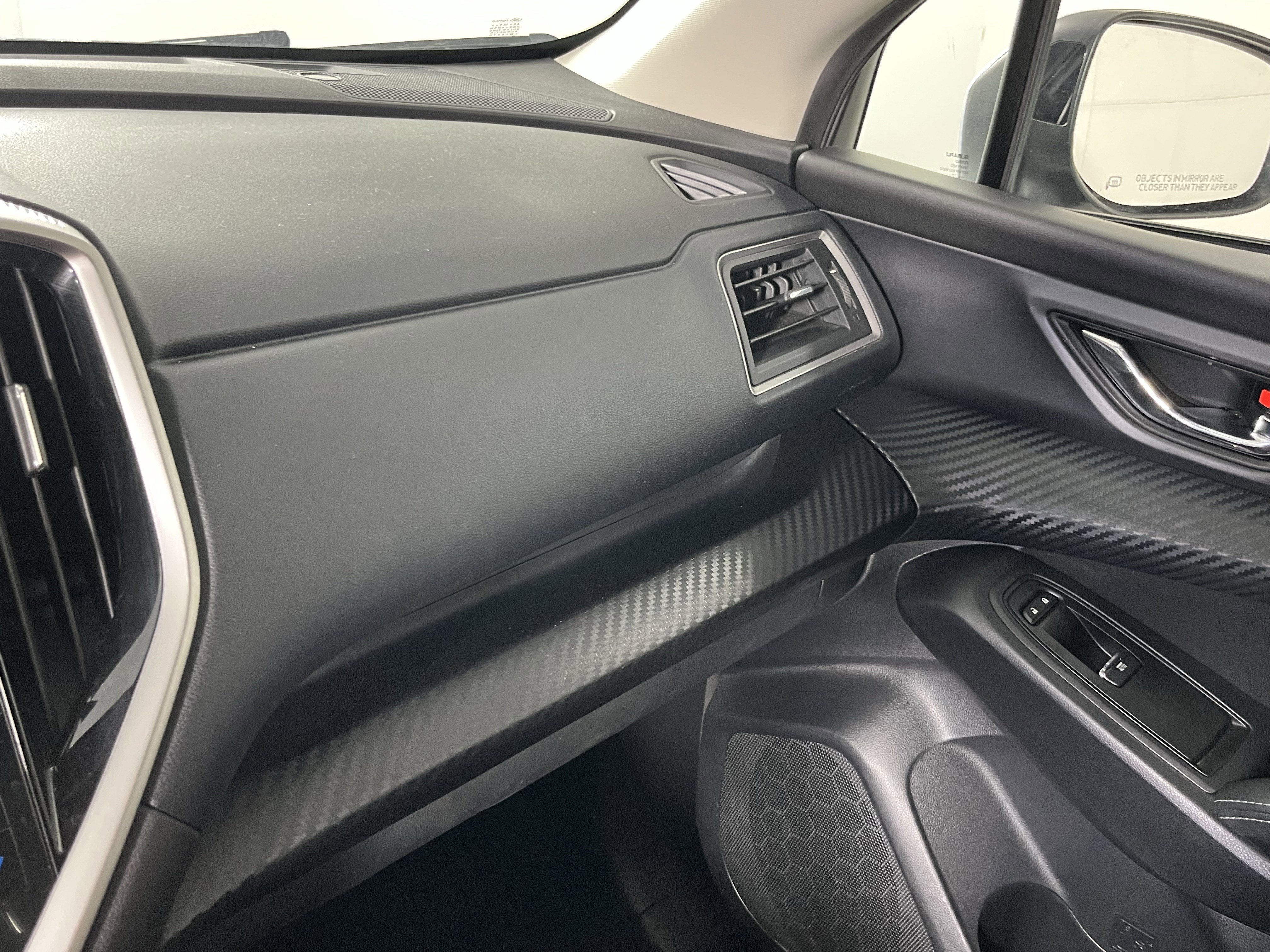 Used 2023 Subaru Ascent Premium image 18