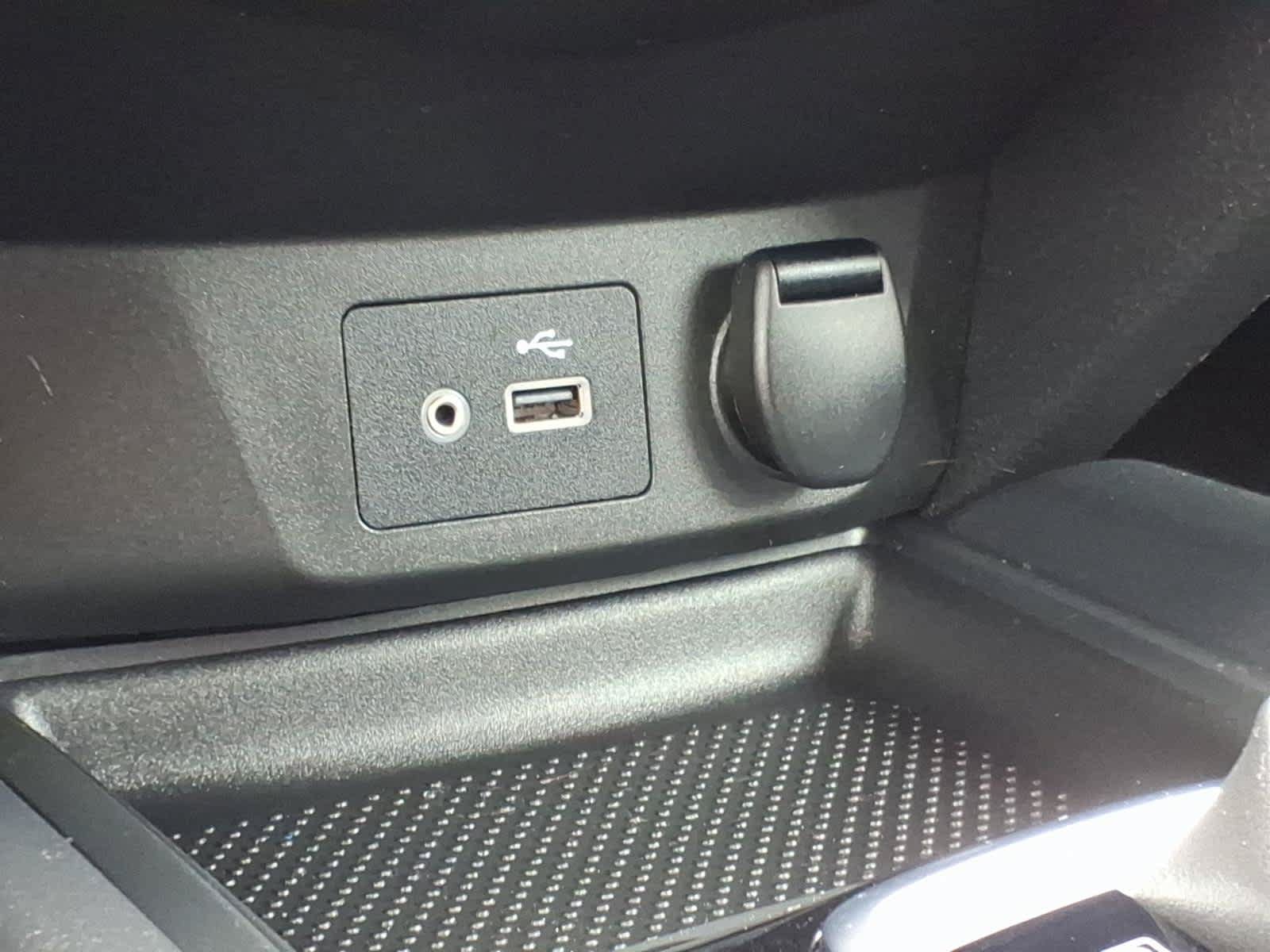 Certified 2020 Nissan Rogue S w/ Special Edition Package FWD image 17