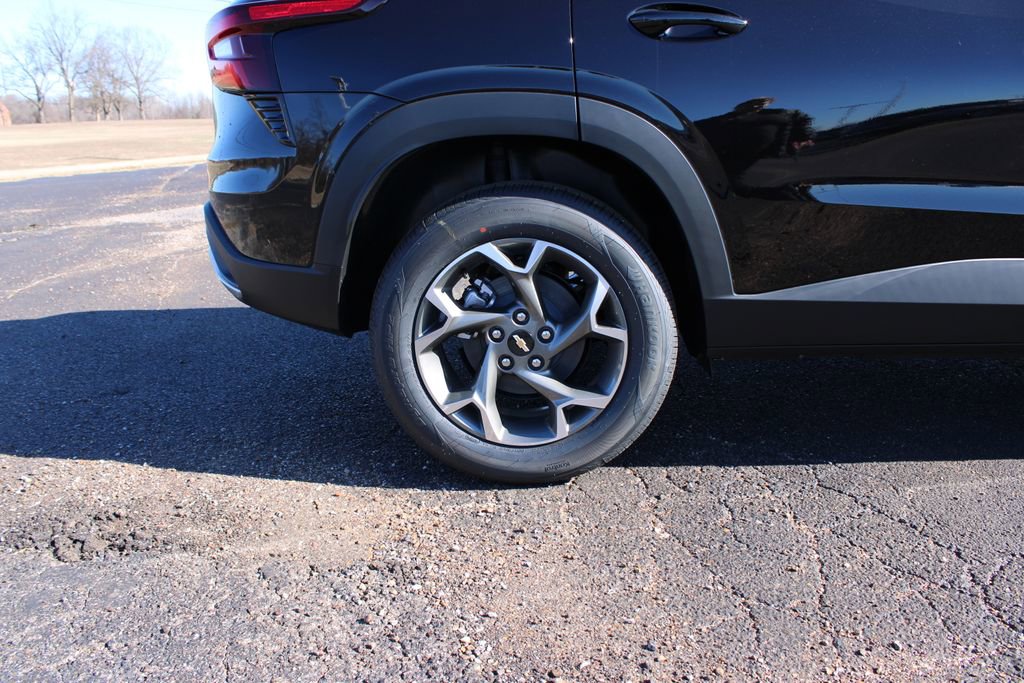New 2026 Chevrolet Trax LT image 13