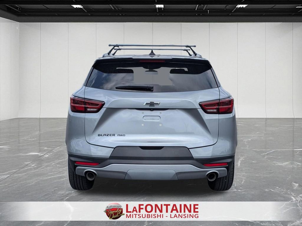 Used 2024 Chevrolet Blazer LT w/ Convenience Package AWD/4WD image 4