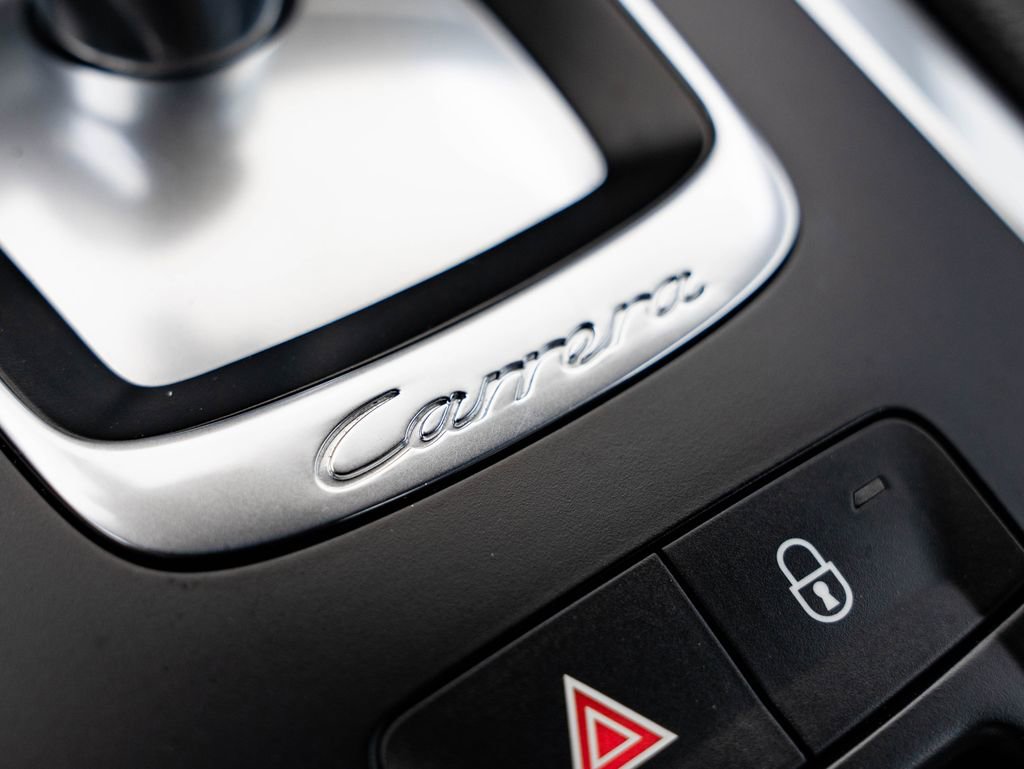 Used 2013 Porsche 911 Carrera 4S image 41