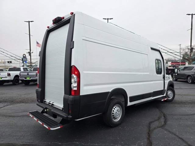 Used 2024 RAM ProMaster 3500 w/ Delivery Van Package image 4