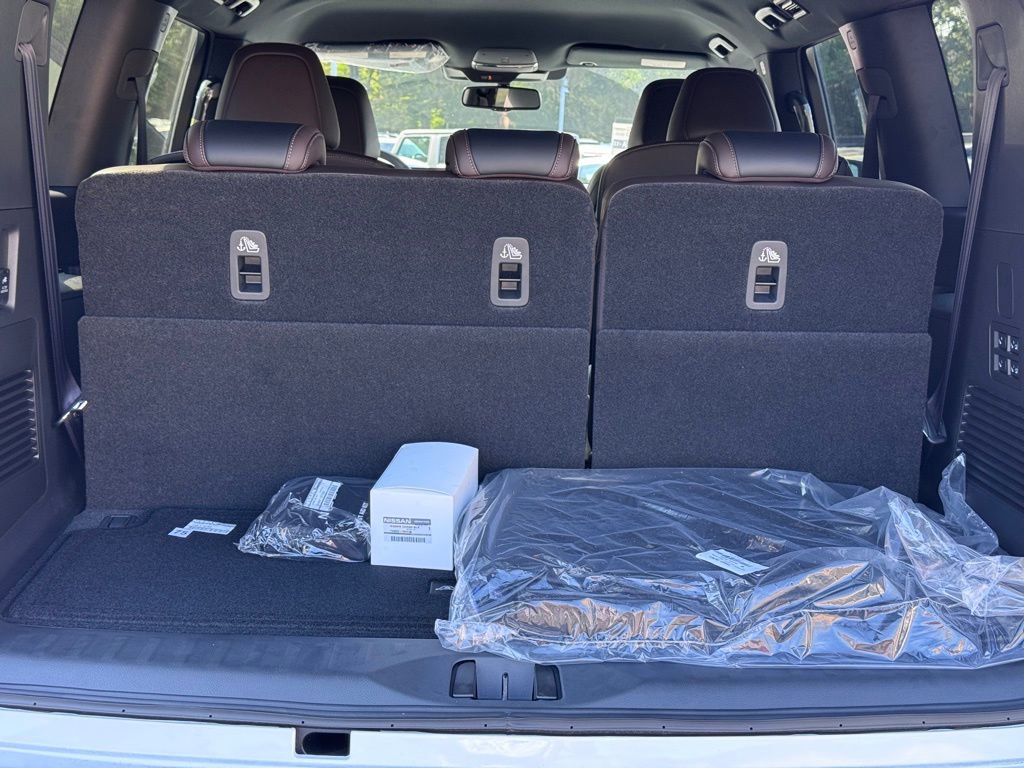 New 2025 Nissan Armada SL w/ Captain's Chari Seat Package image 25