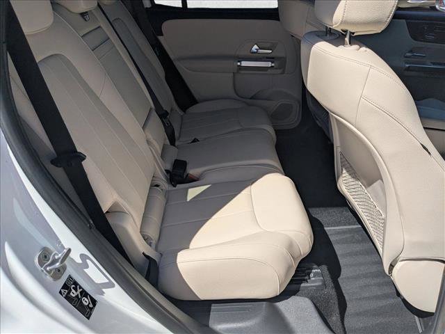 Used 2025 Mercedes-Benz GLB 250 GLB 250 image 19