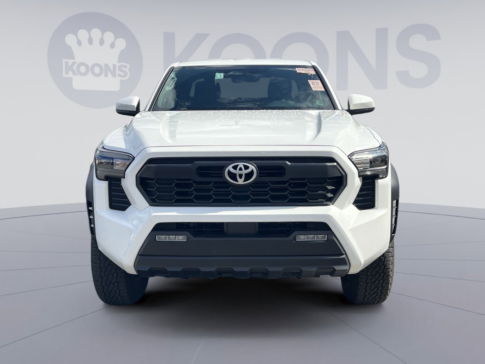 Used 2025 Toyota Tacoma TRD Off-Road image 8