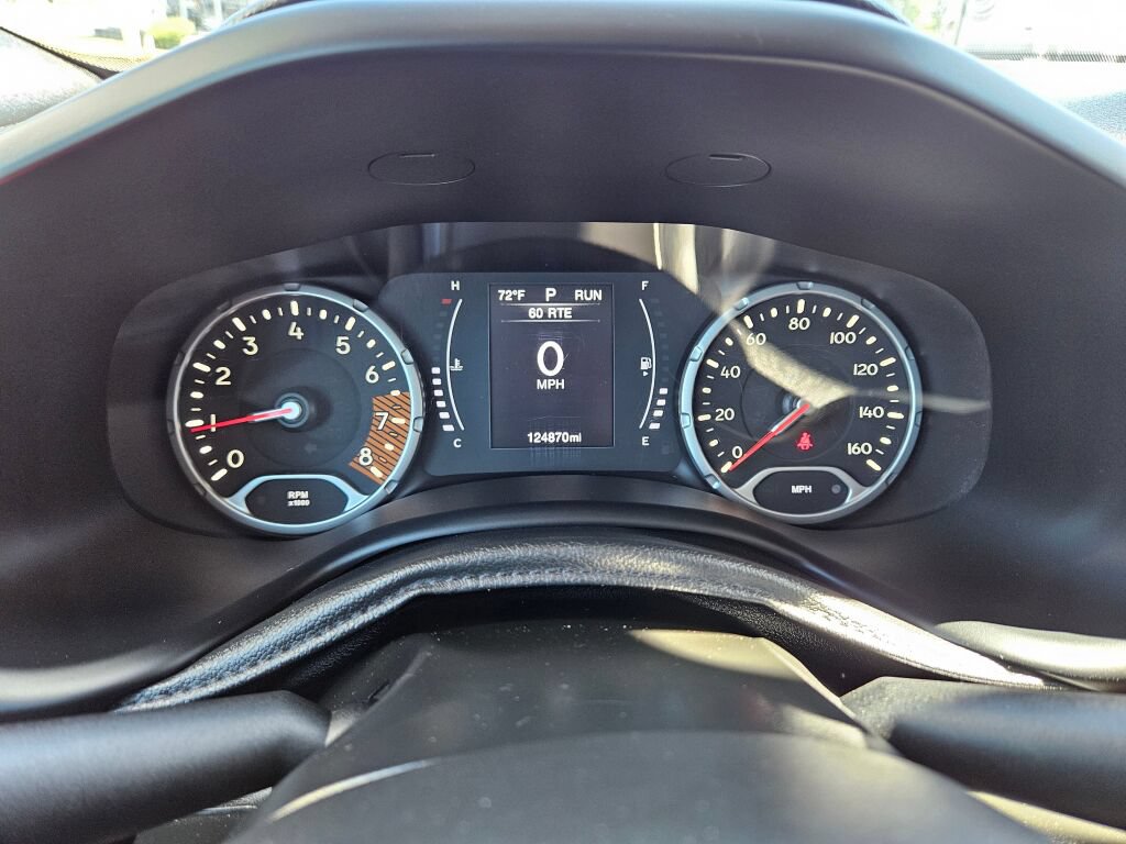 Used 2020 Jeep Renegade Latitude w/ Popular Equipment Group AWD/4WD image 20