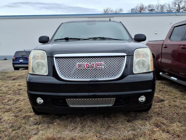 Used 2008 GMC Yukon XL Denali image 2