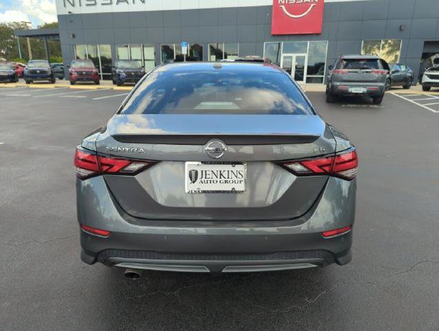 Certified 2022 Nissan Sentra SR w/ SR Premium Package FWD image 7