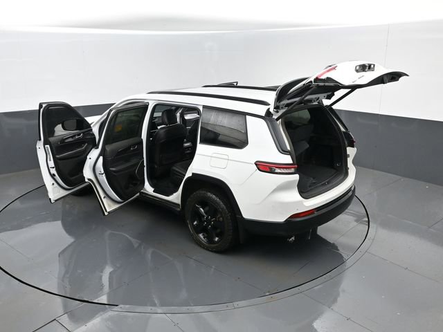 Used 2022 Jeep Grand Cherokee L Altitude image 29