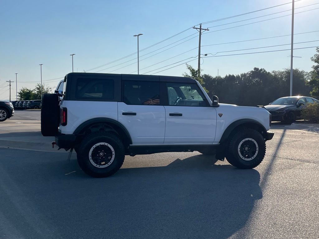 Used 2023 Ford Bronco Badlands w/ Sasquatch Package AWD/4WD image 8