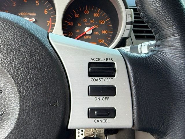 Used 2003 Nissan 350Z Touring RWD image 17