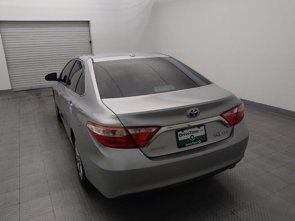 Used 2017 Toyota Camry XLE FWD image 6