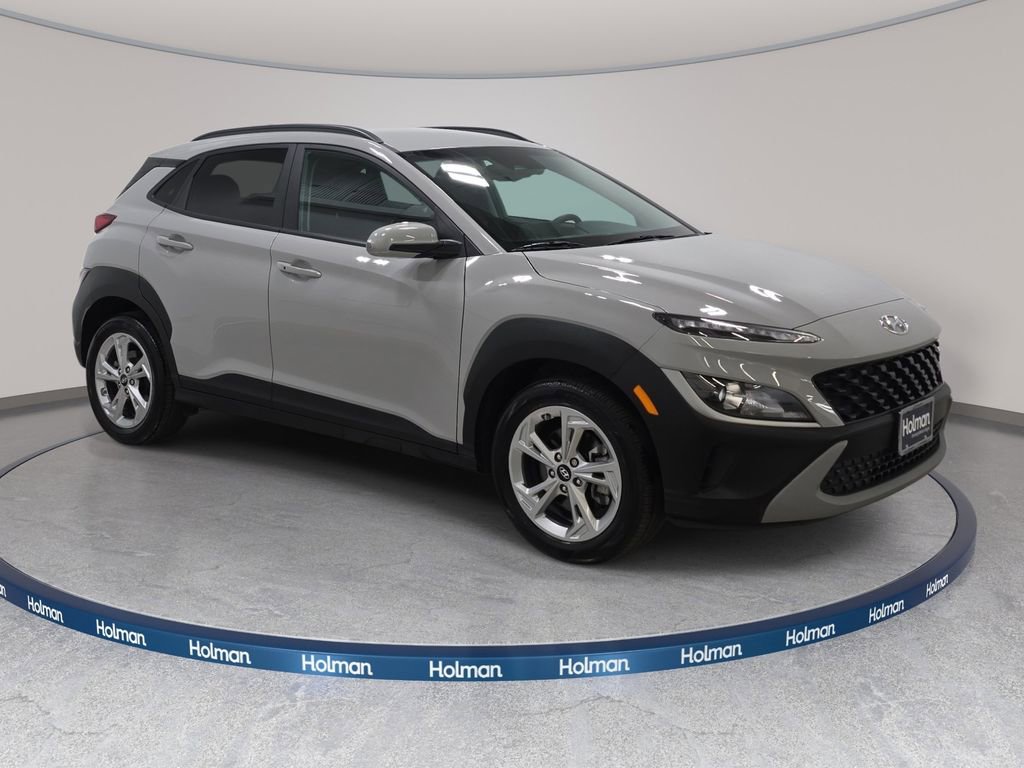 Used 2023 Hyundai Kona SEL w/ Cargo Package image 4