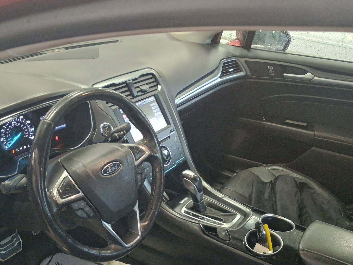 Used 2013 Ford Fusion Titanium FWD image 4