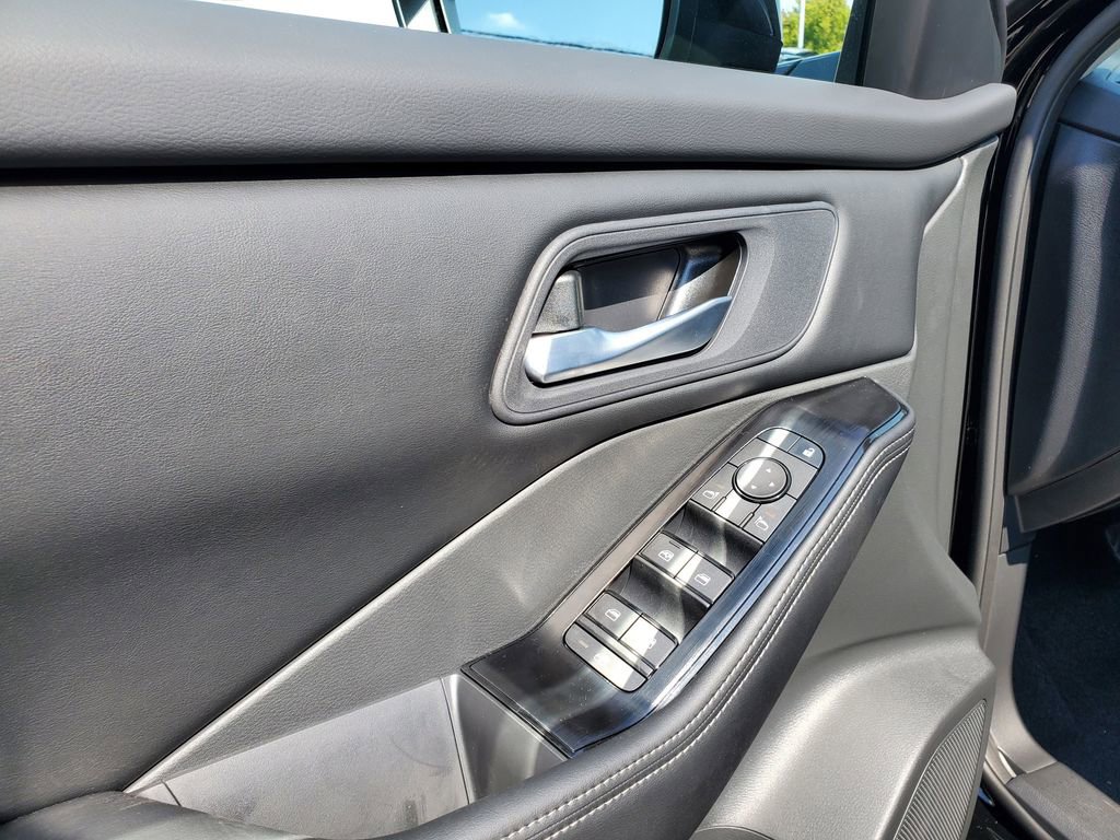 New 2026 Nissan Rogue SV image 17