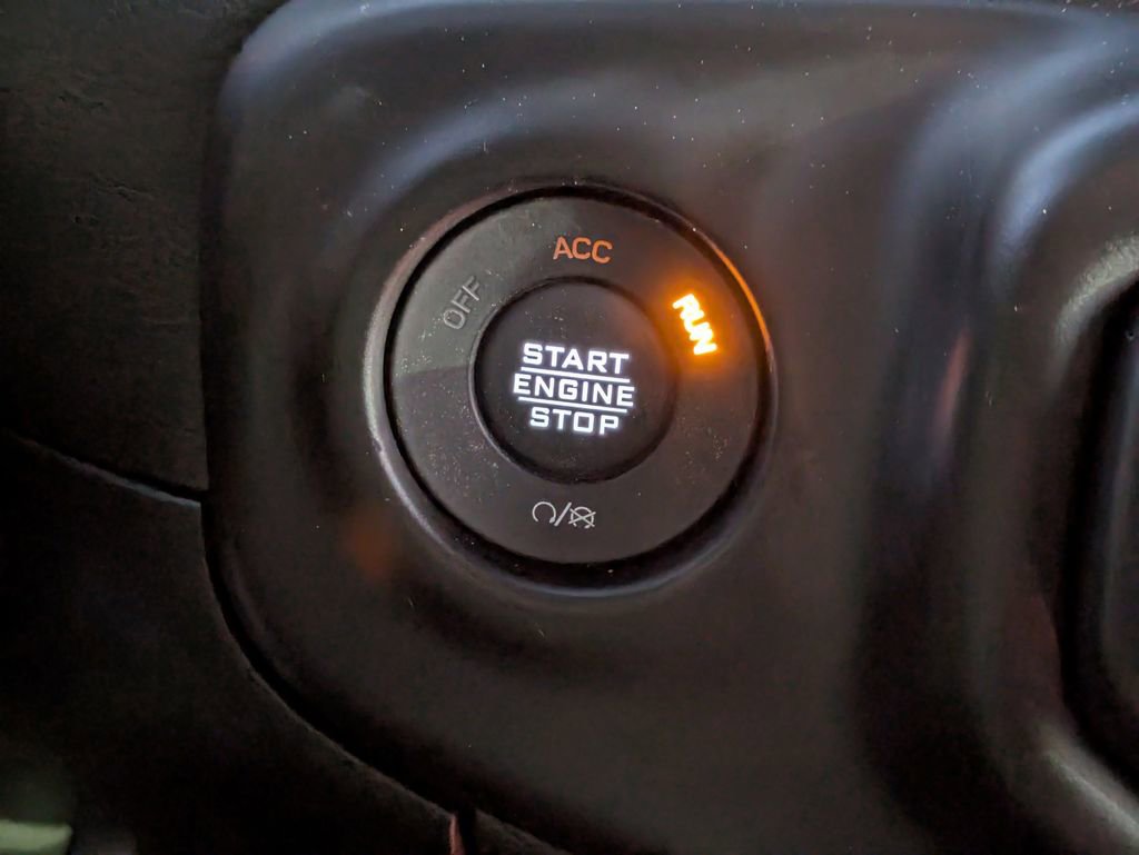 Used 2021 Jeep Wrangler Unlimited Sport image 28