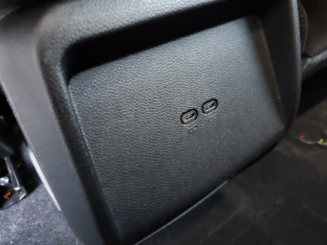 Certified 2025 Chevrolet Equinox EV LT FWD image 14