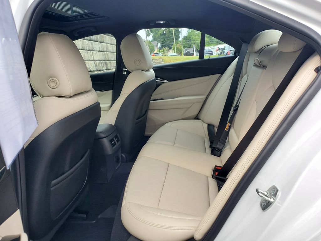 Certified 2025 Cadillac CT4 Premium Luxury AWD/4WD image 39