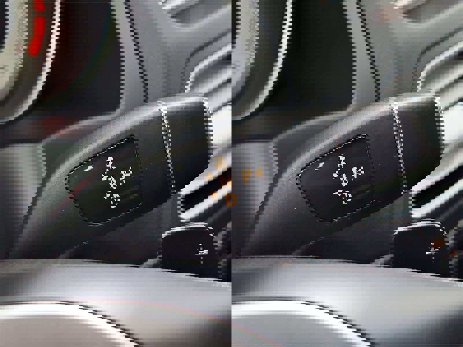 Used 2014 Mercedes-Benz E 350 Cabriolet image 33