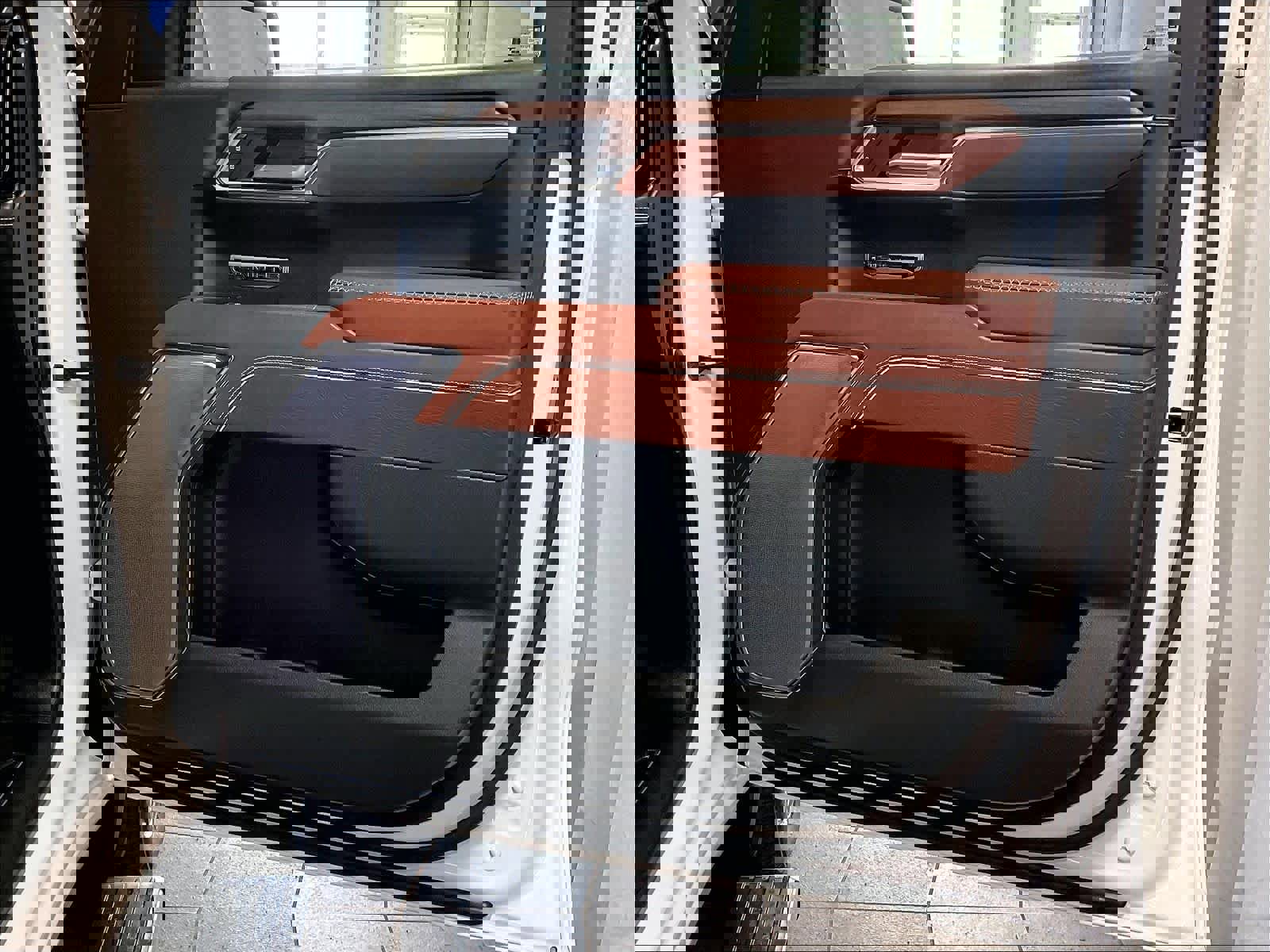 Used 2023 GMC Sierra 1500 Denali Ultimate AWD/4WD image 12