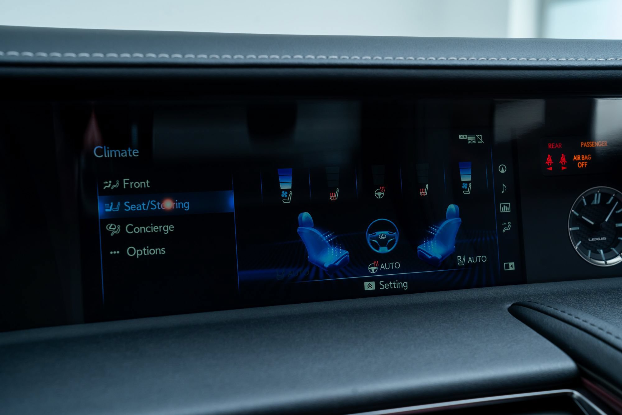 Used 2018 Lexus LC 500 Coupe w/ Touring Package RWD image 19