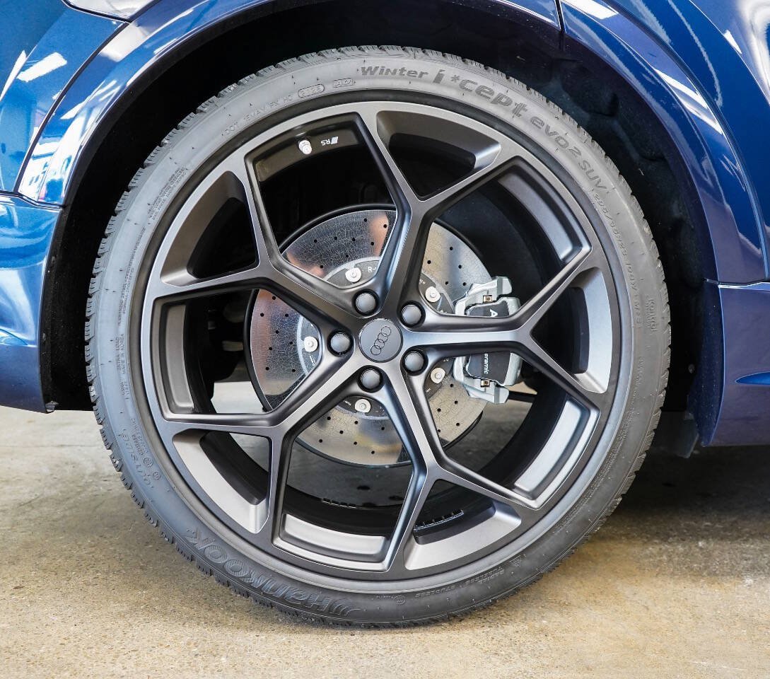 Used 2026 Audi RS Q8 performance AWD/4WD image 16