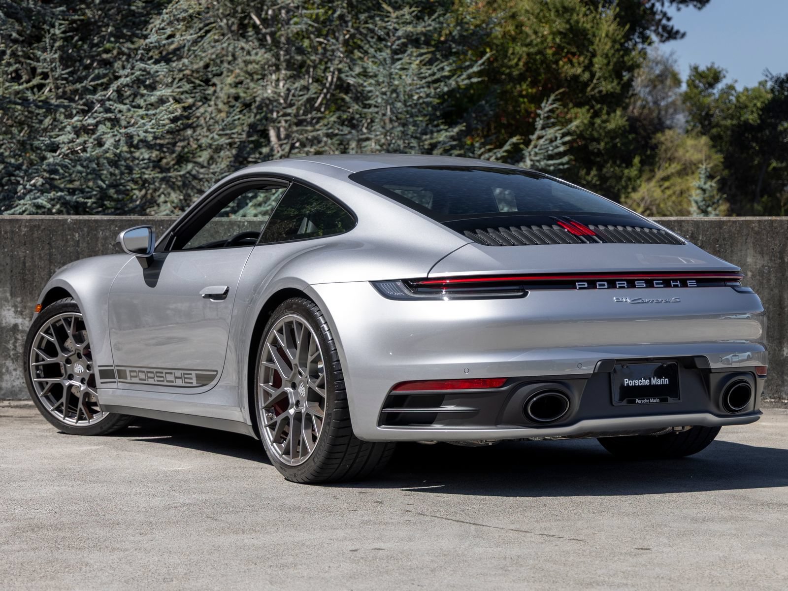 Certified 2022 Porsche 911 Carrera S RWD image 3