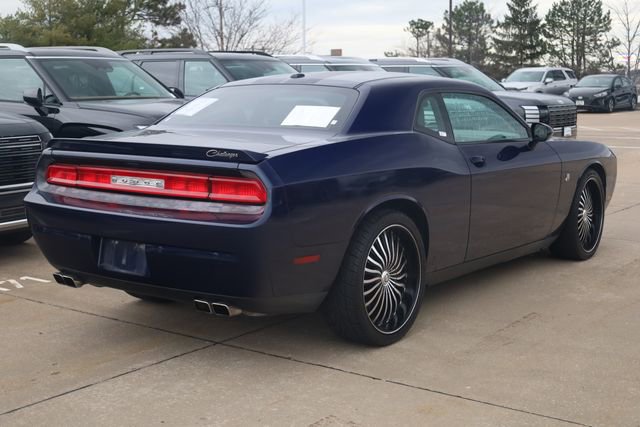 Used 2013 Dodge Challenger SXT Plus RWD image 4