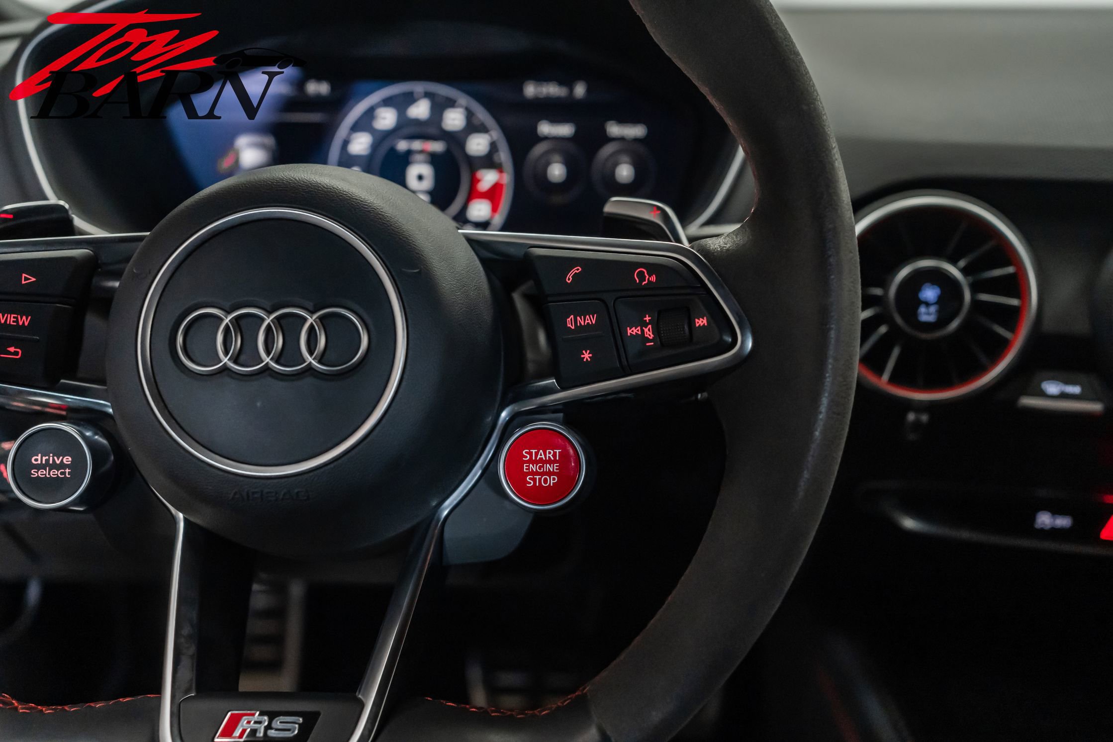 Used 2018 Audi TT RS w/ Technology Package image 37