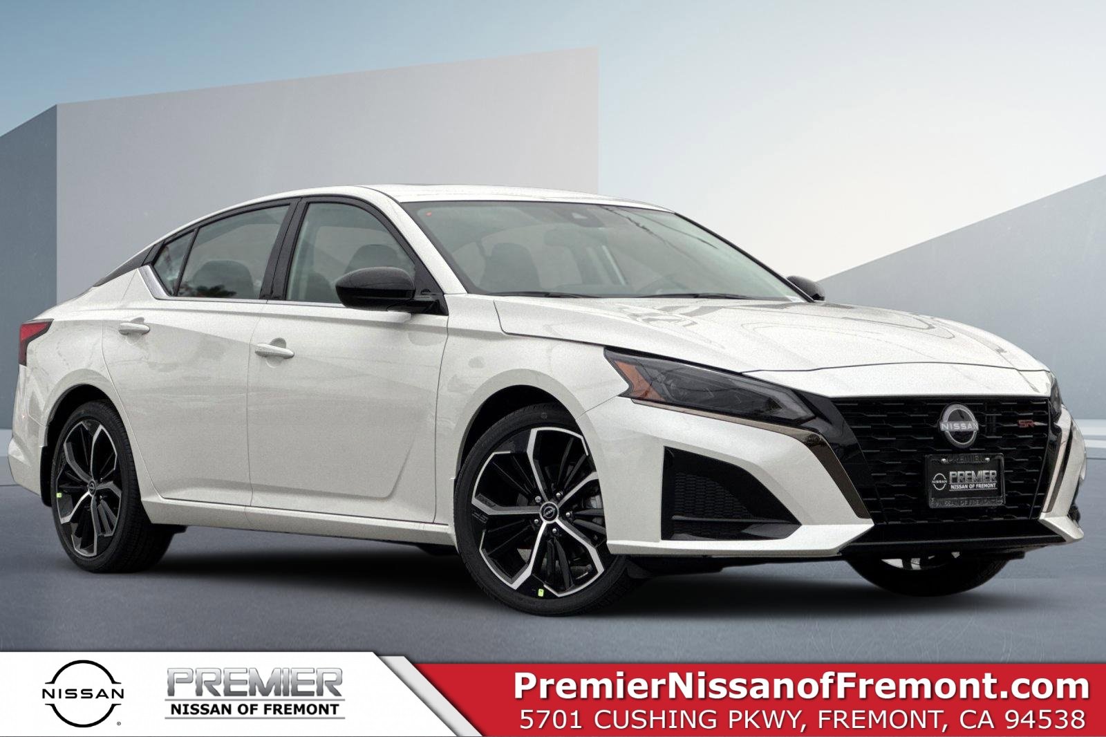 New 2025 Nissan Altima 2.5 SR w/ SR Premium Package