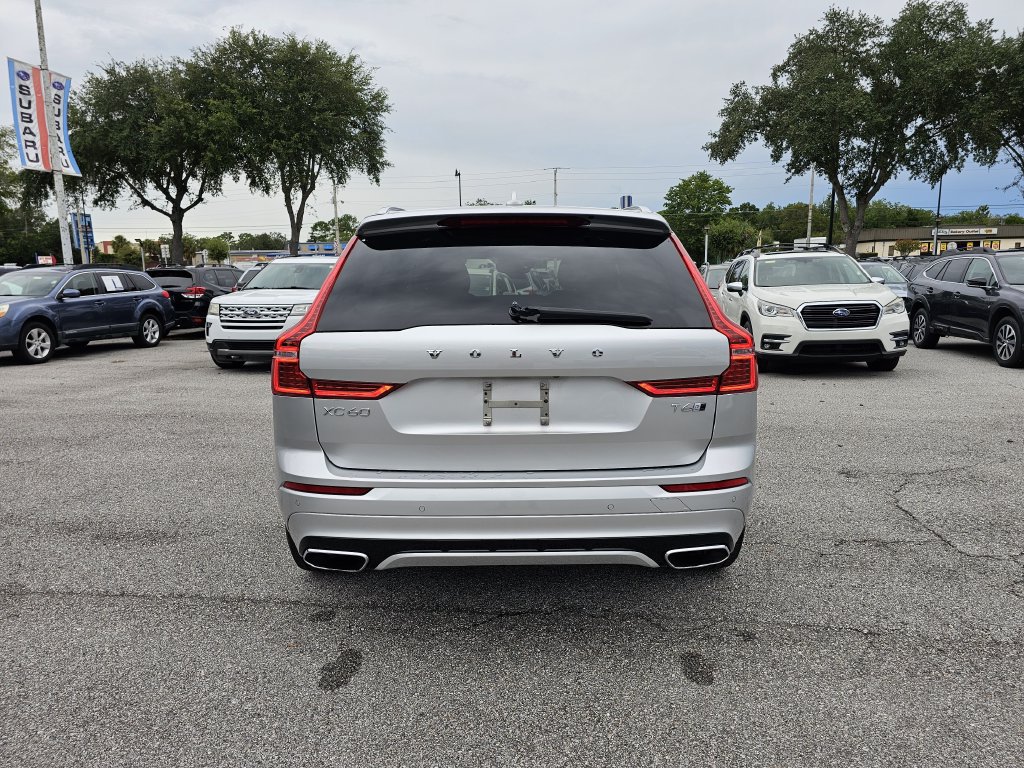 Used 2018 Volvo XC60 T6 R-Design w/ Convenience Package AWD/4WD image 4