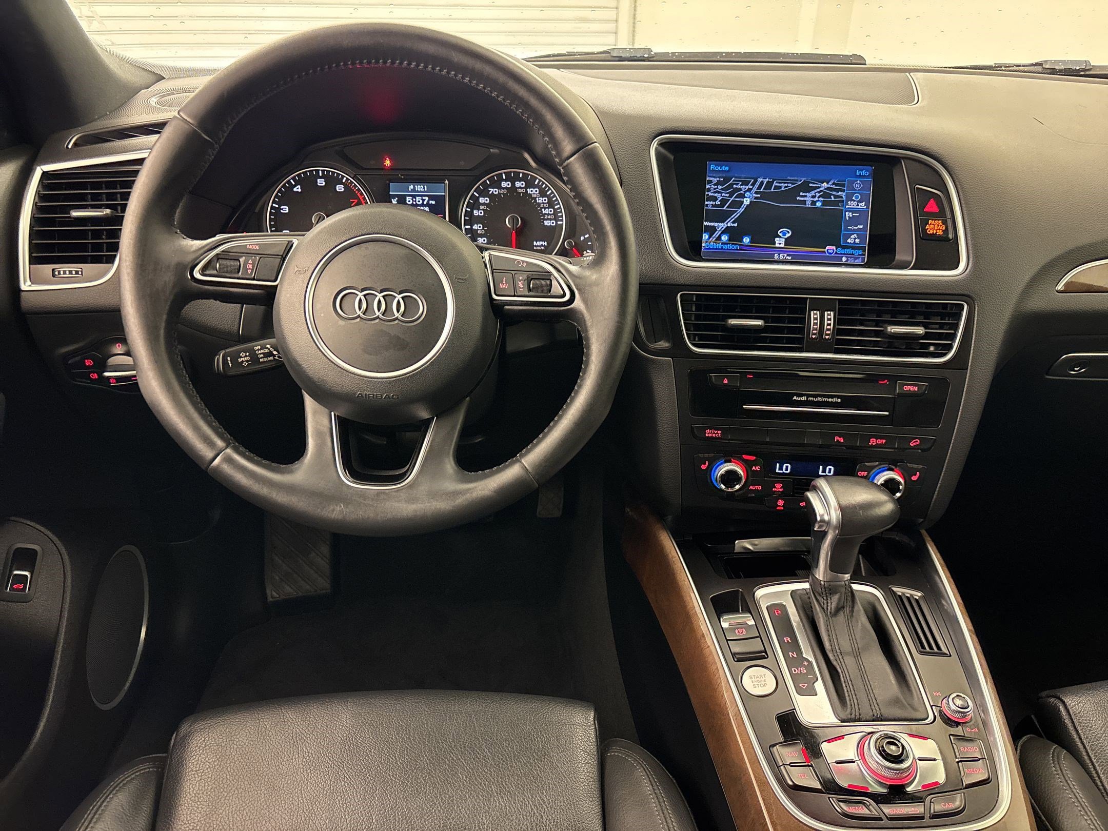 Used 2016 Audi Q5 2.0T Premium Plus w/ Technology Package AWD/4WD image 30