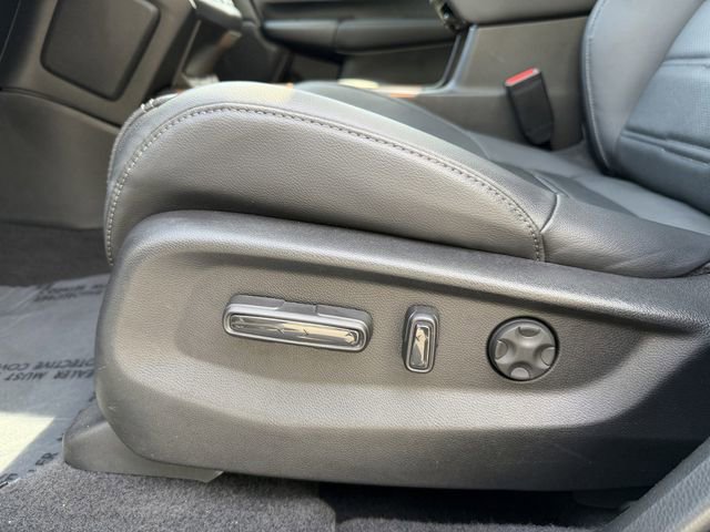 Used 2022 Honda CR-V Touring image 13