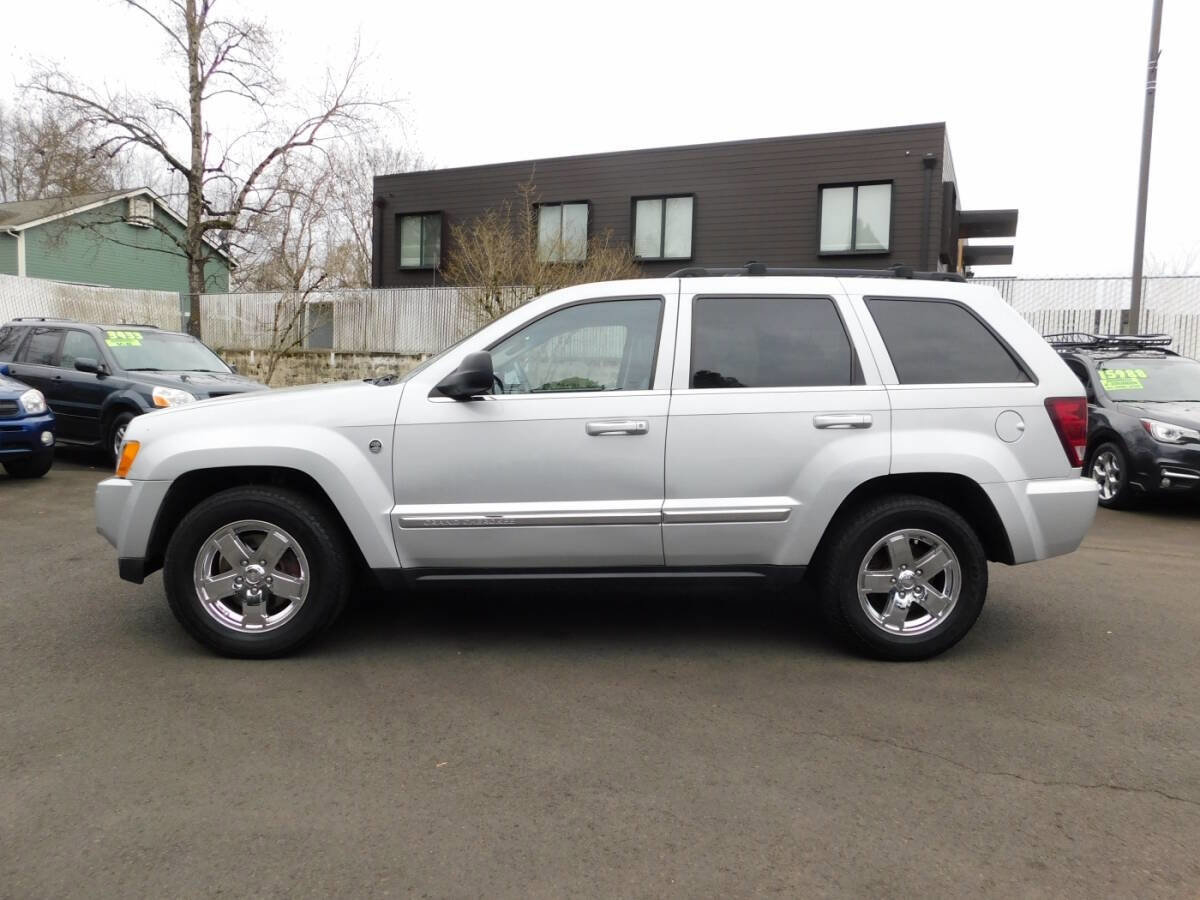 Used 2006 Jeep Grand Cherokee Limited image 23