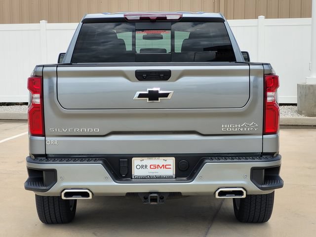Used 2025 Chevrolet Silverado 1500 High Country AWD/4WD image 5