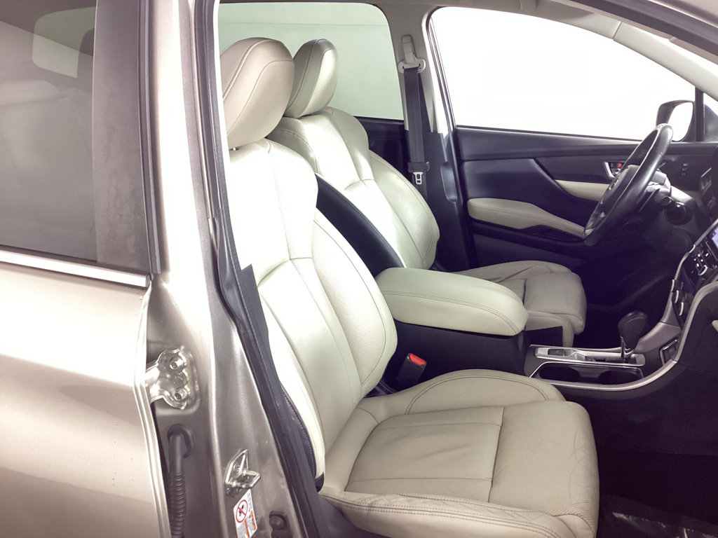 Used 2020 Subaru Ascent Limited w/ Technology Package AWD/4WD image 8