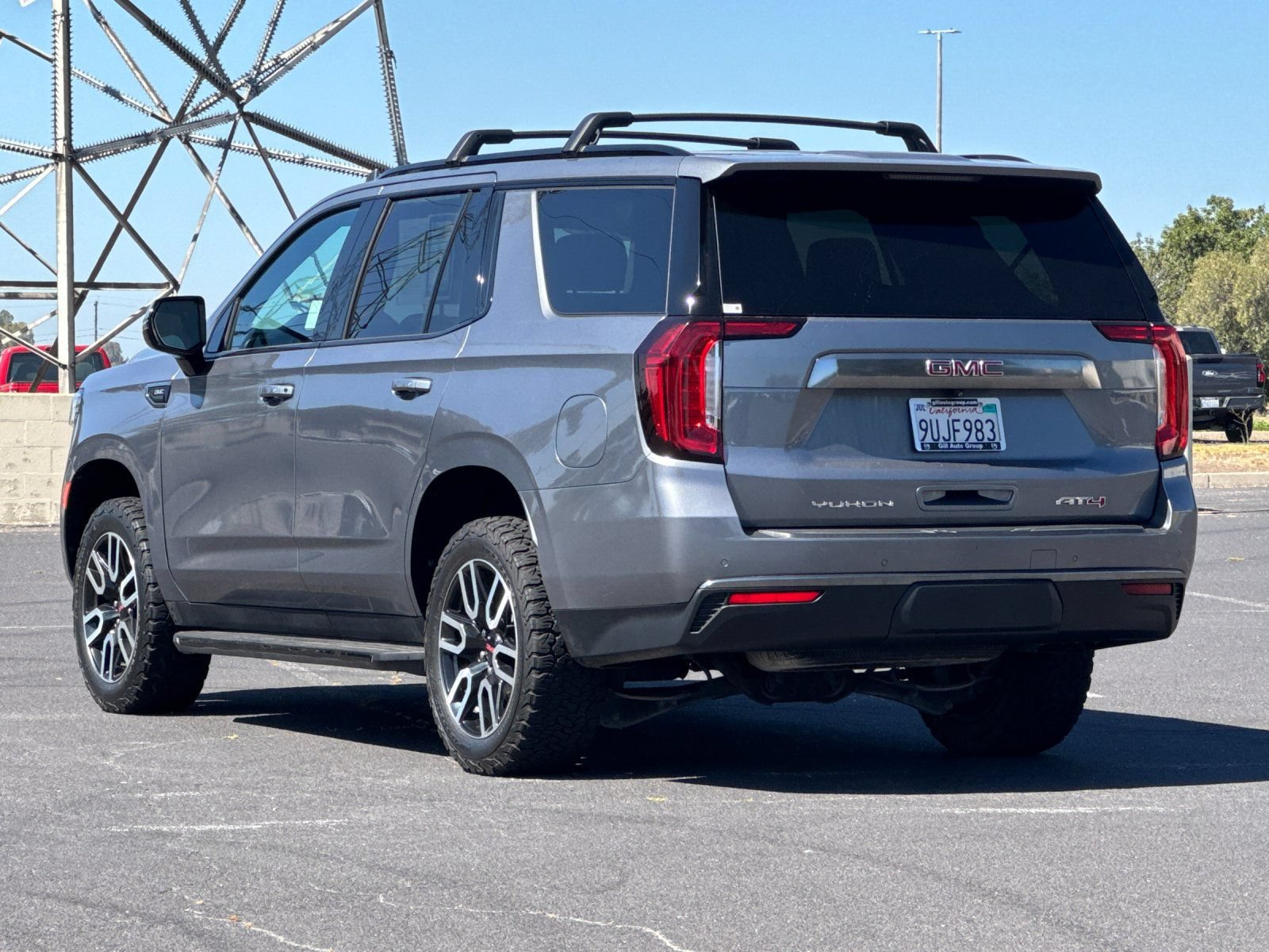 Used 2021 GMC Yukon AT4 AWD/4WD image 6